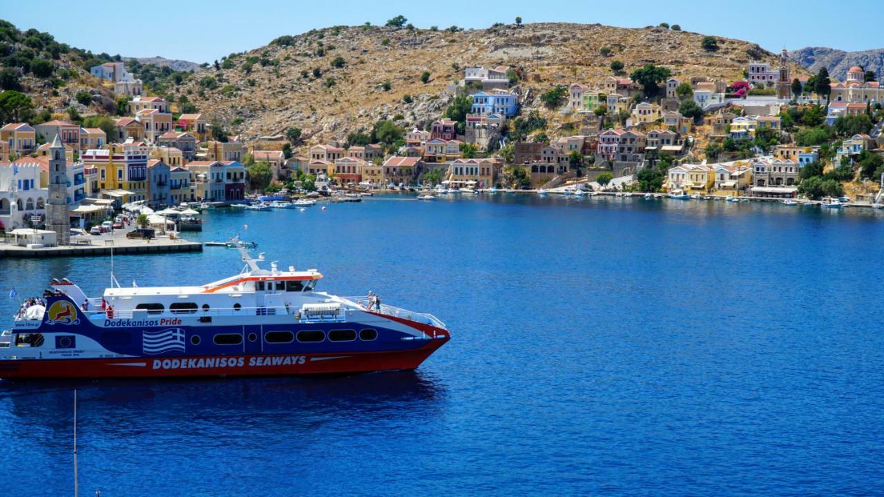 Villa Pitini Symi Exteriör bild