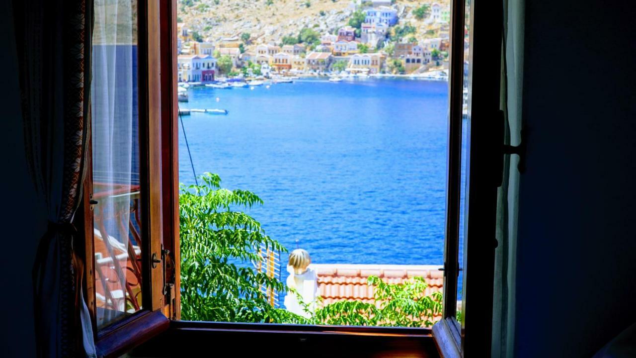 Villa Pitini Symi Exteriör bild