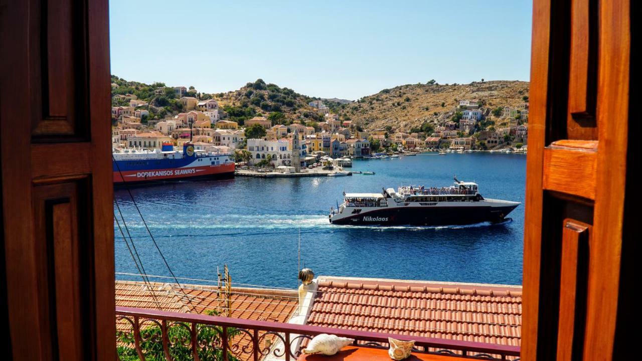 Villa Pitini Symi Exteriör bild