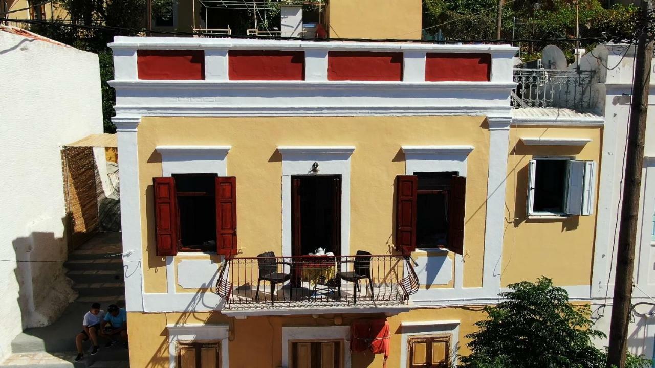 Villa Pitini Symi Exteriör bild