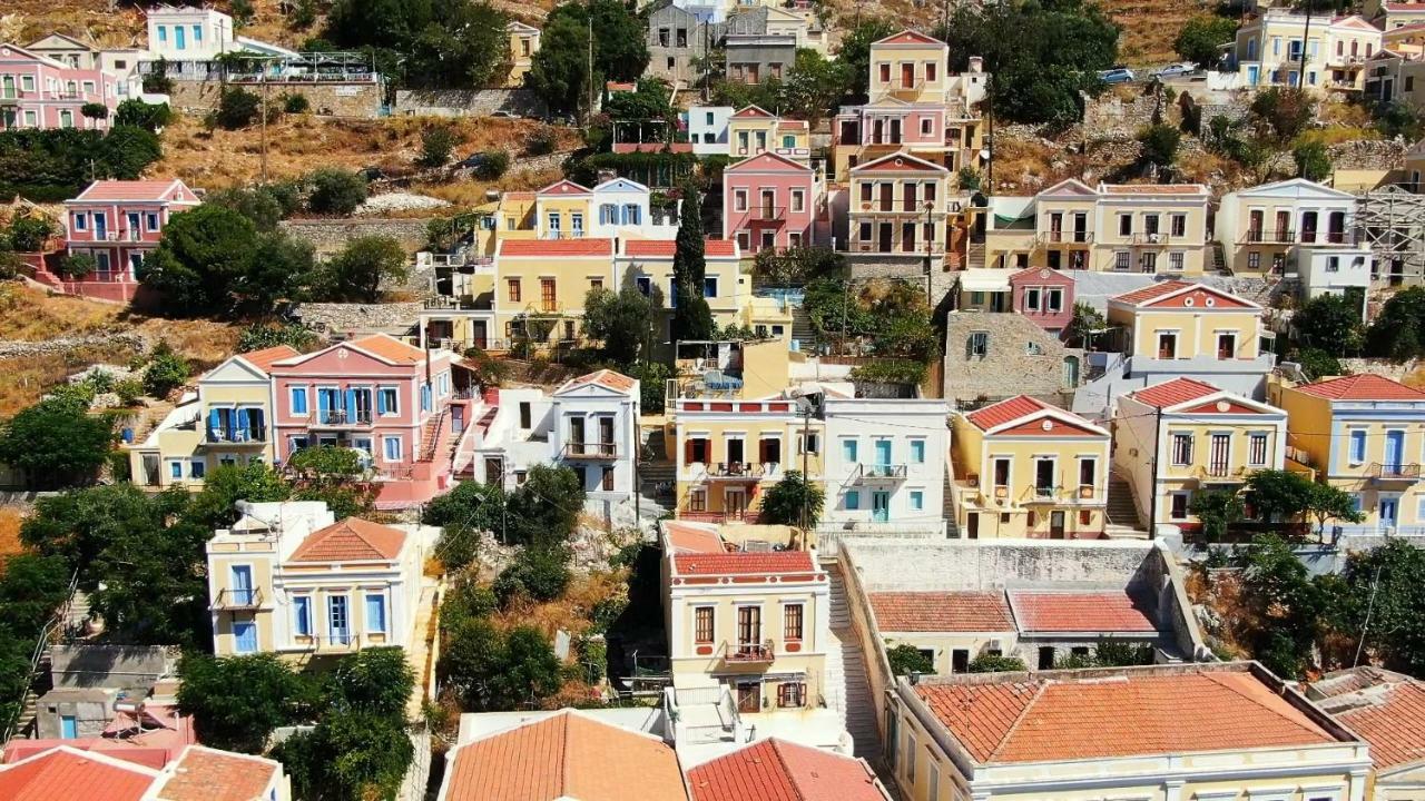 Villa Pitini Symi Exteriör bild