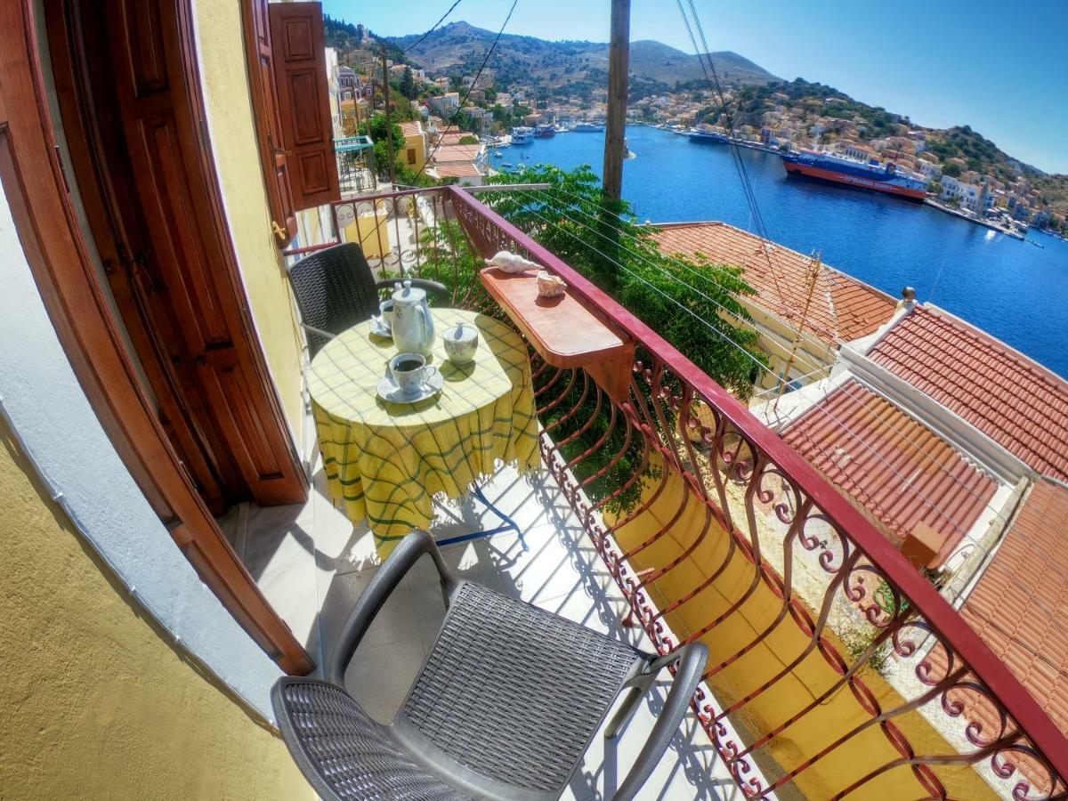Villa Pitini Symi Exteriör bild