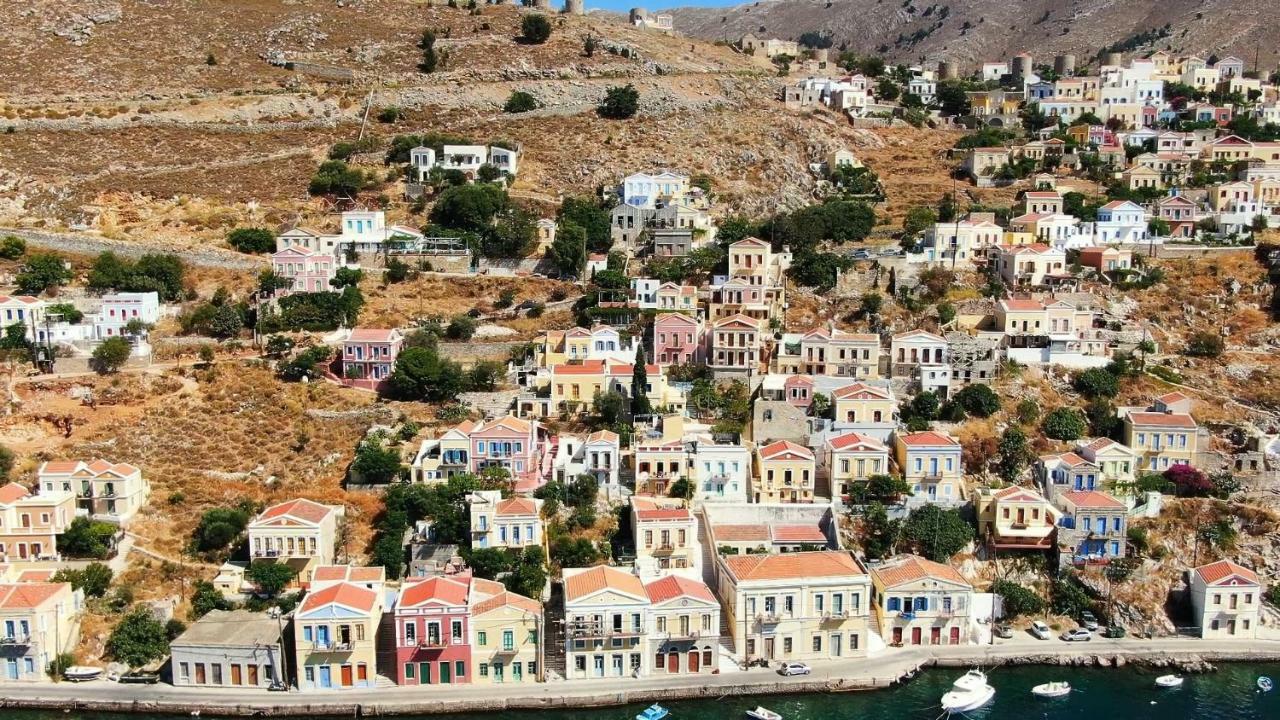 Villa Pitini Symi Exteriör bild